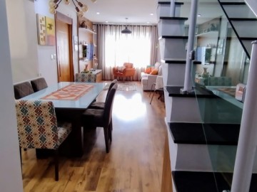Casa em Condomnio - Venda - Jardim Vitria - Suzano - SP