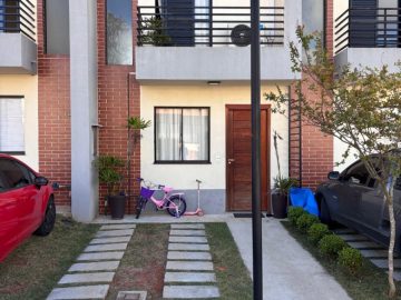 Casa em Condomínio - Venda - Parque Santa Rosa - Suzano - SP